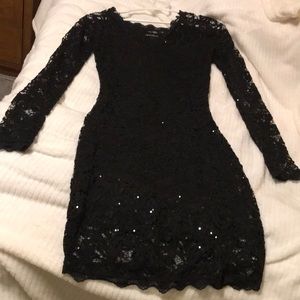 Black sequined formal dress! Cute and simple dress